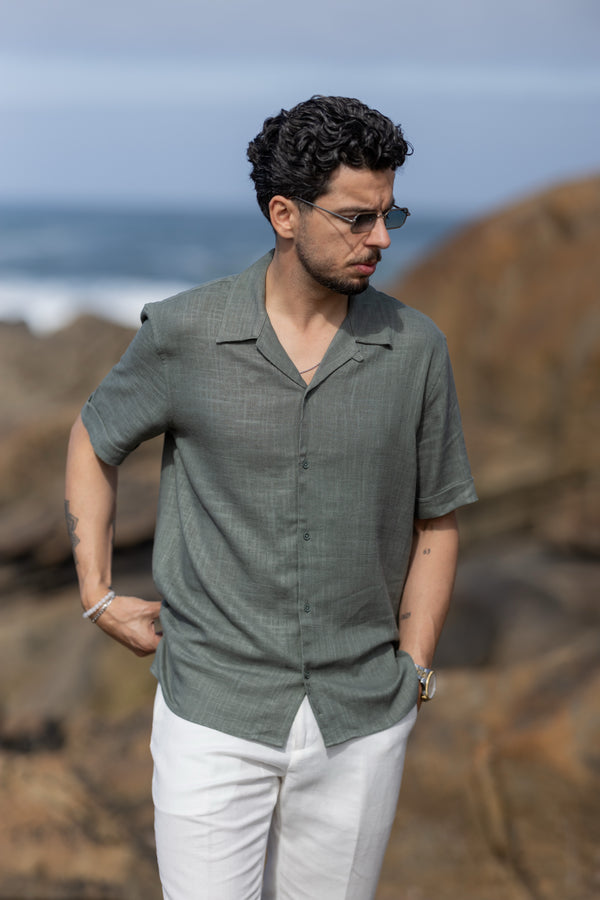 Camisa de Linho de Manga Curta Verde
