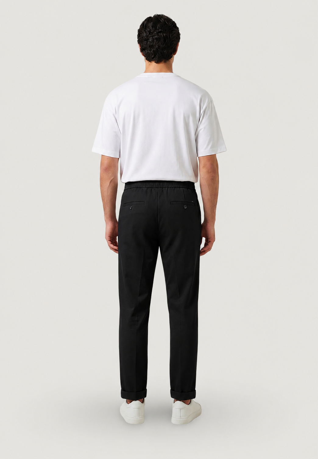 Calça Relaxed Fit Preta com Cordão