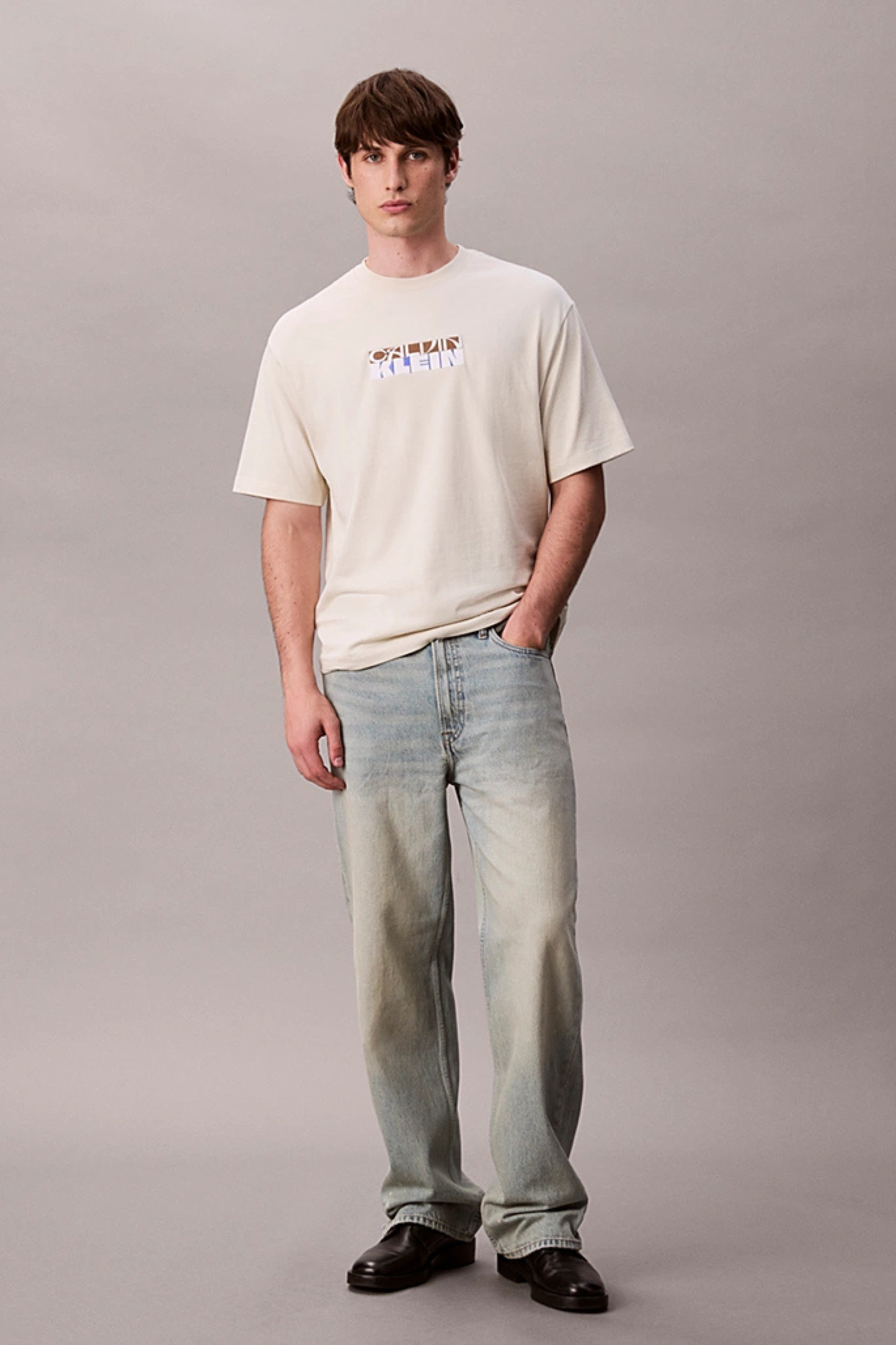 T-shirt Bege Calvin Klein FW25