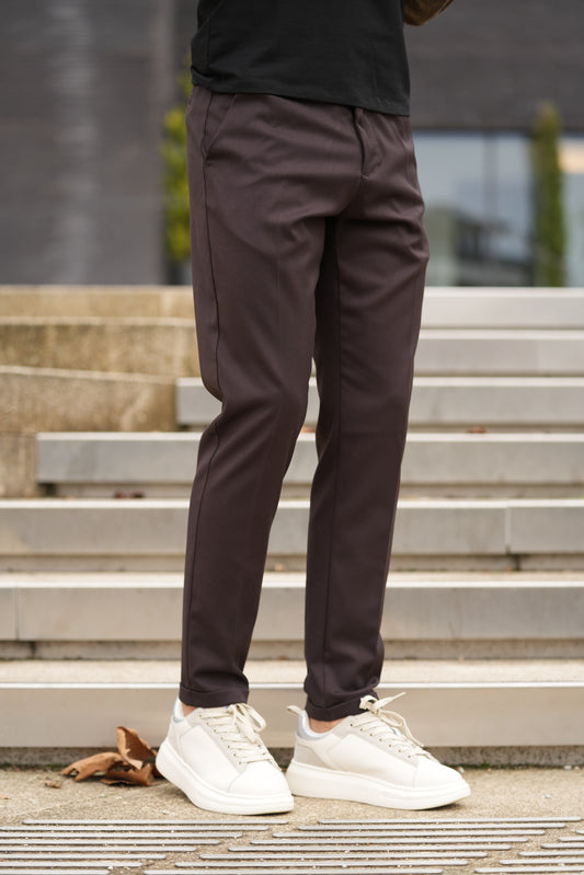 Calça Clássica Castanha Imperial FW25