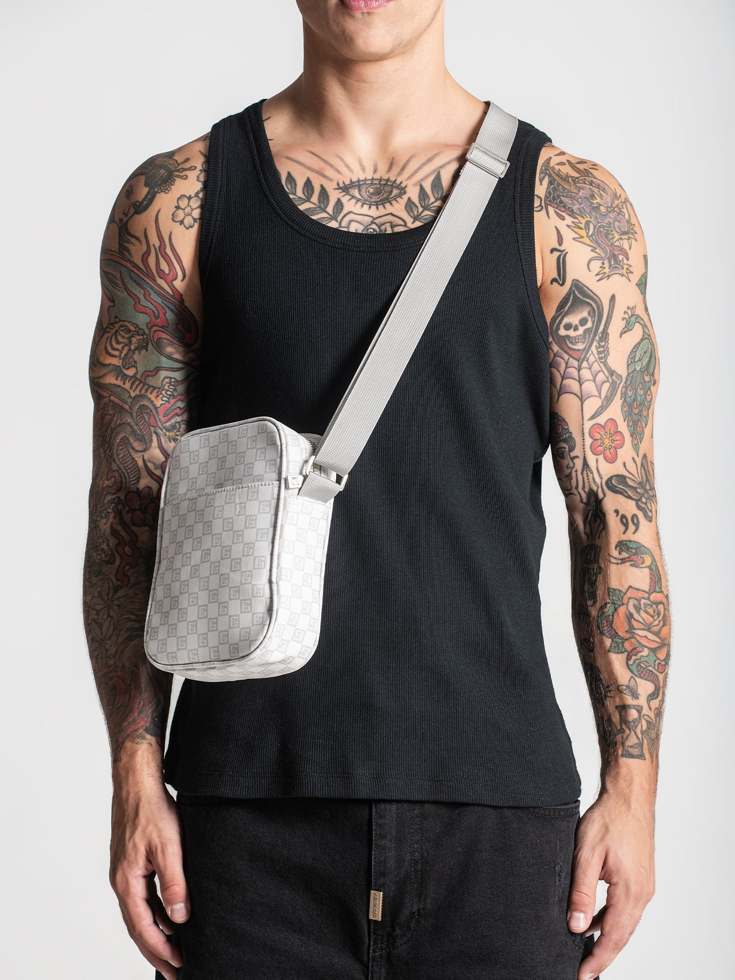 Bolsa Branca e Cinza Gianni Kavanagh SS25