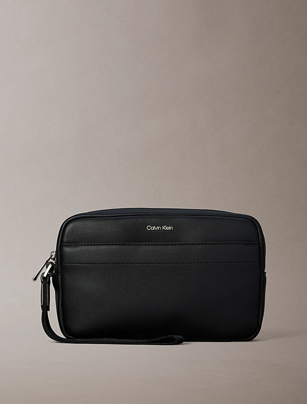 Necessaire Simples Calvin Klein Preta