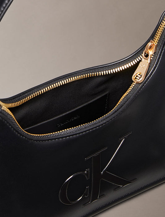 Mala Preta Calvin Klein FW25