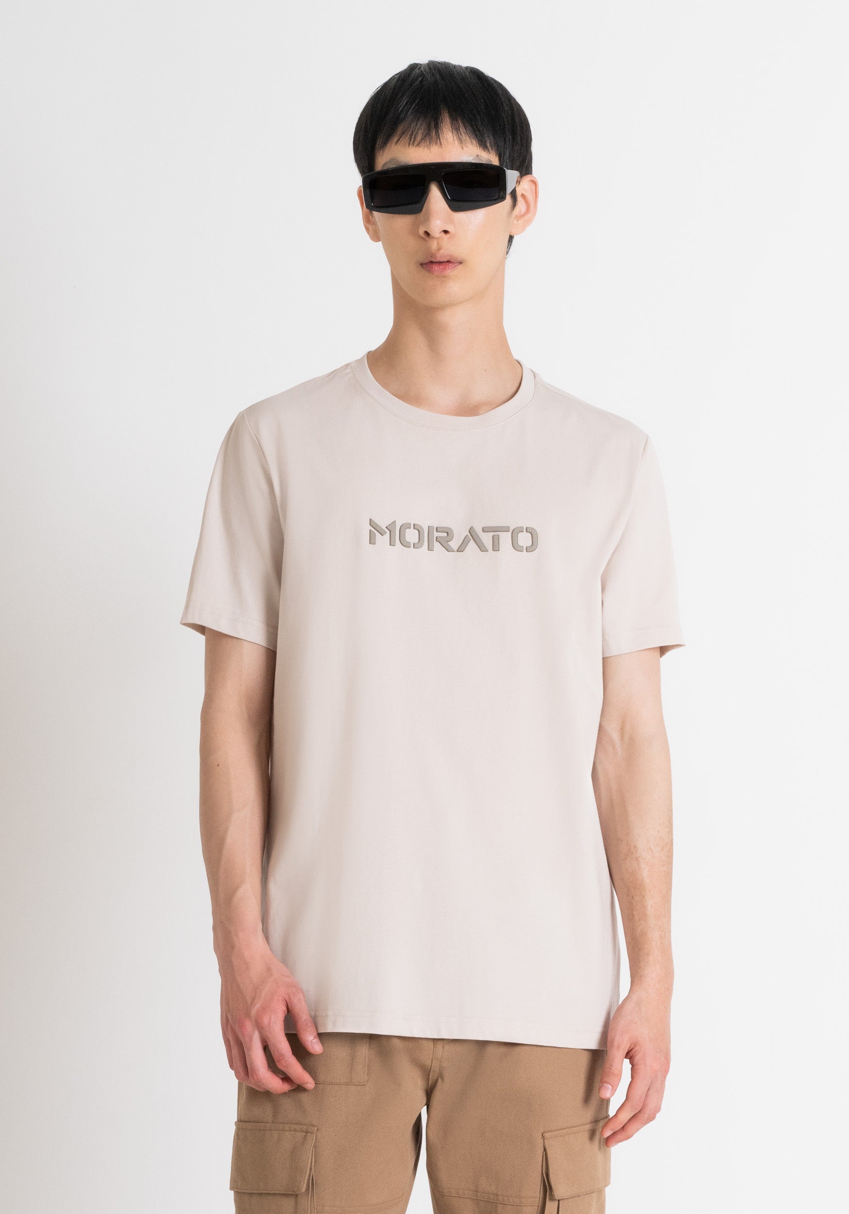 T-shirt Antony Morato Bege MMKS02434-FW2FA100240 – Ovelha Negra