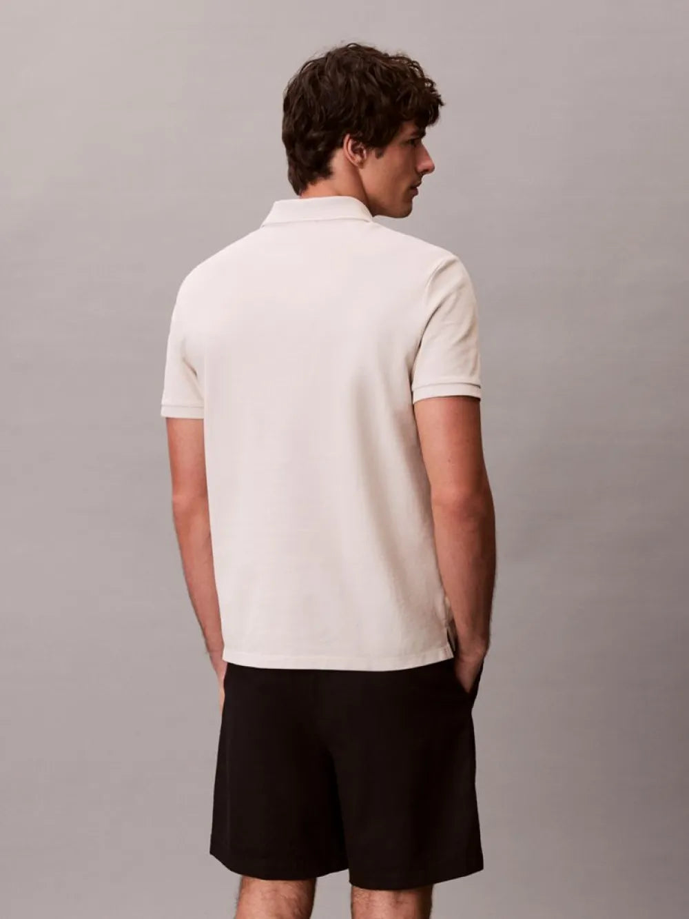 Polo Bege Calvin Klein SS26