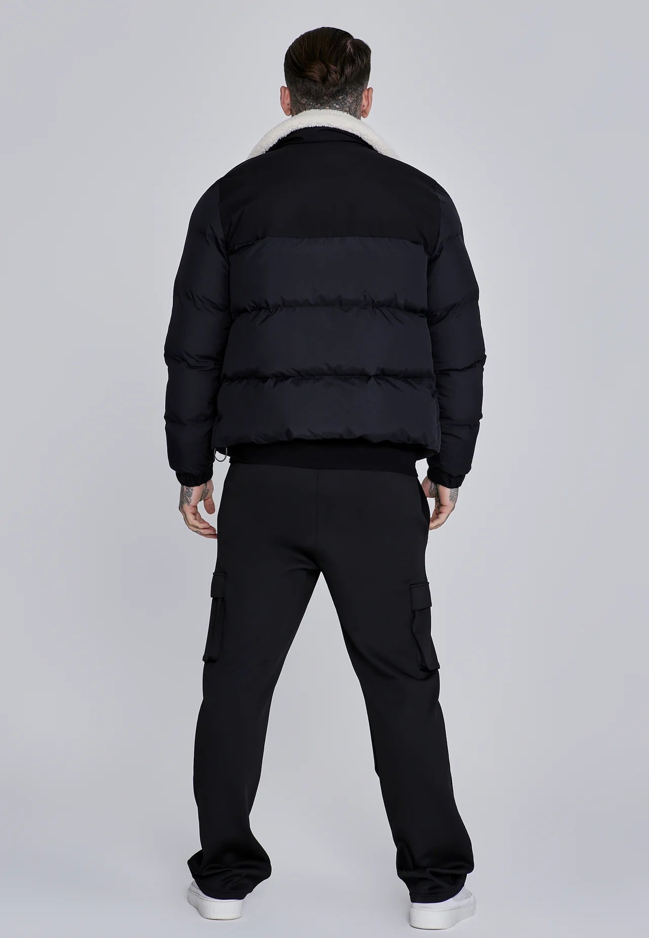 Casaco Preto SikSilk FW25