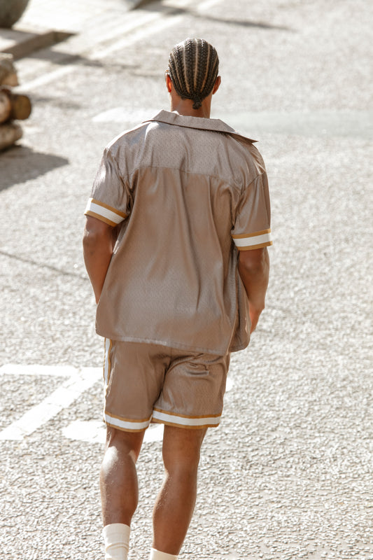 Conjunto Castanho SikSilk SS25