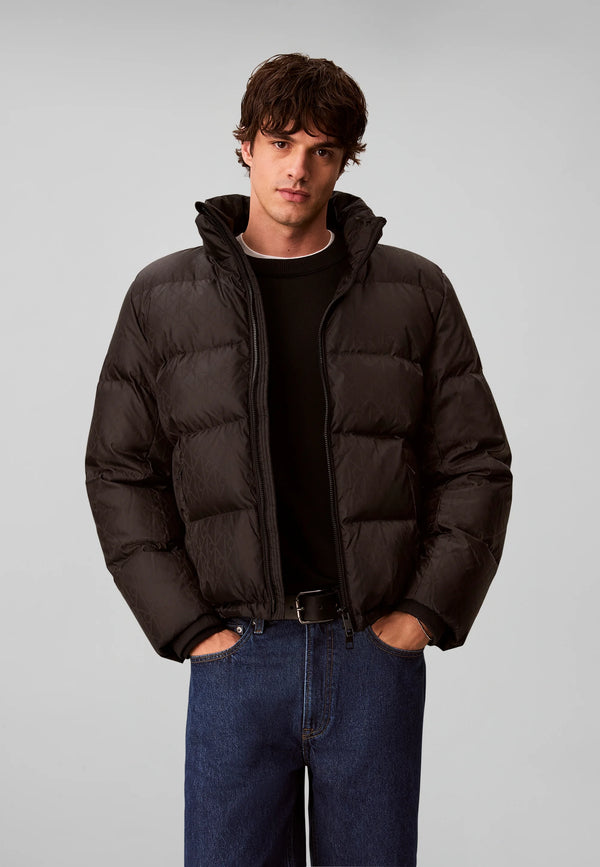 Casaco de Penas Calvin Klein com Logo Monograma Preto