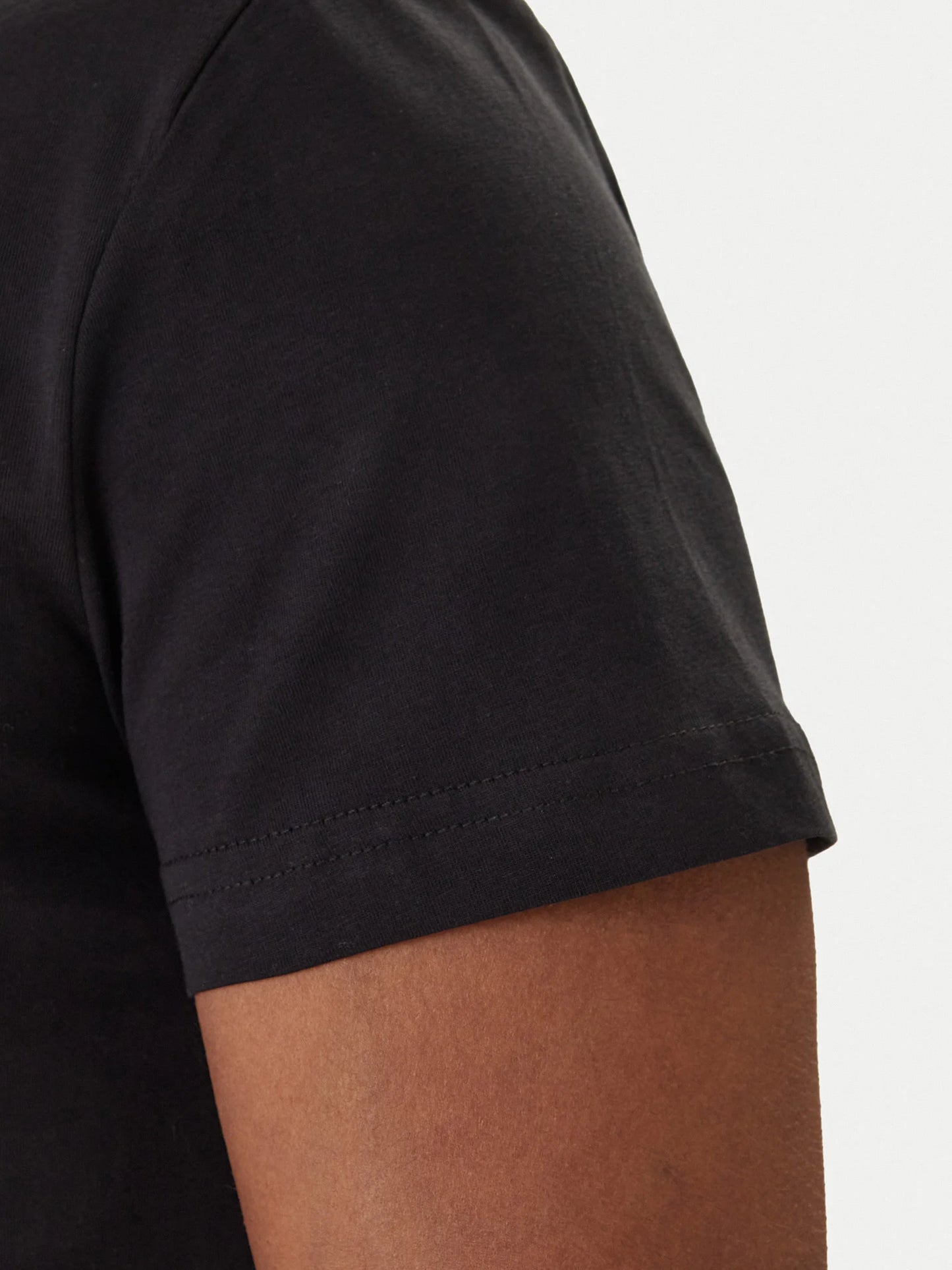 T-shirt Preta