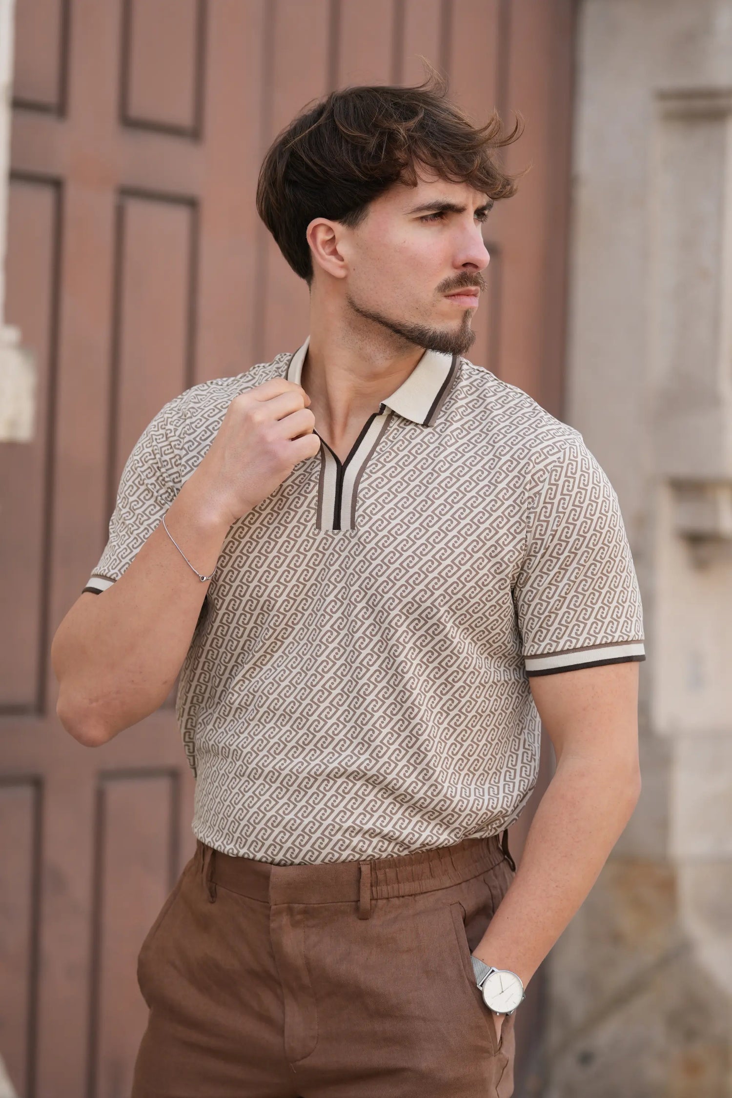 Polos