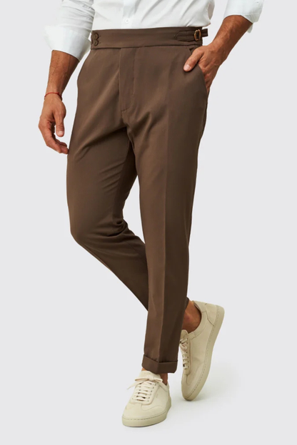 Calça clássica com fivela Castanha Zolf SS26 Zolf