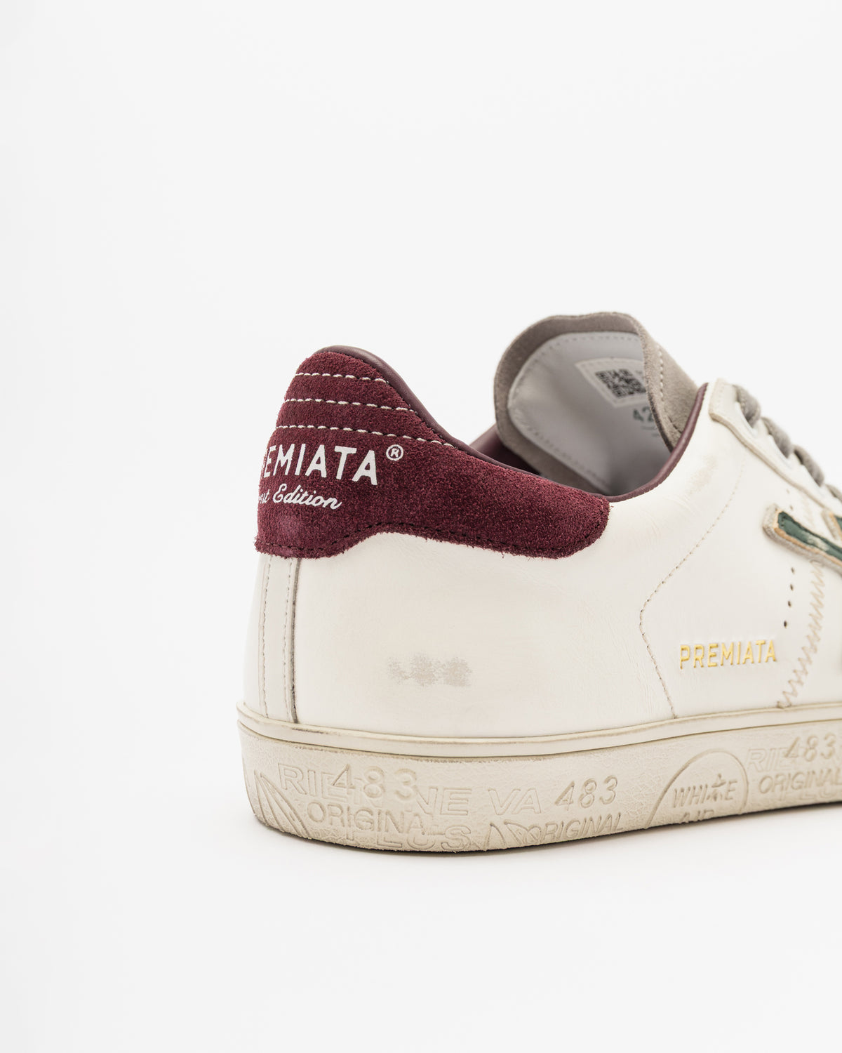 Sapatilhas Off White e Bordeaux Premiata