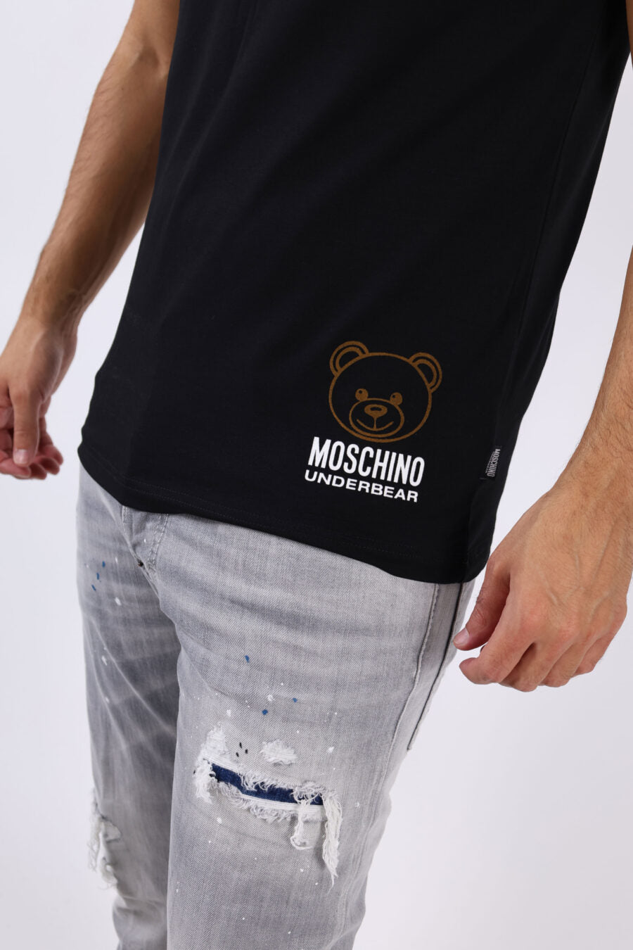 T-shirt Moschino Preta V1A0703 FW24