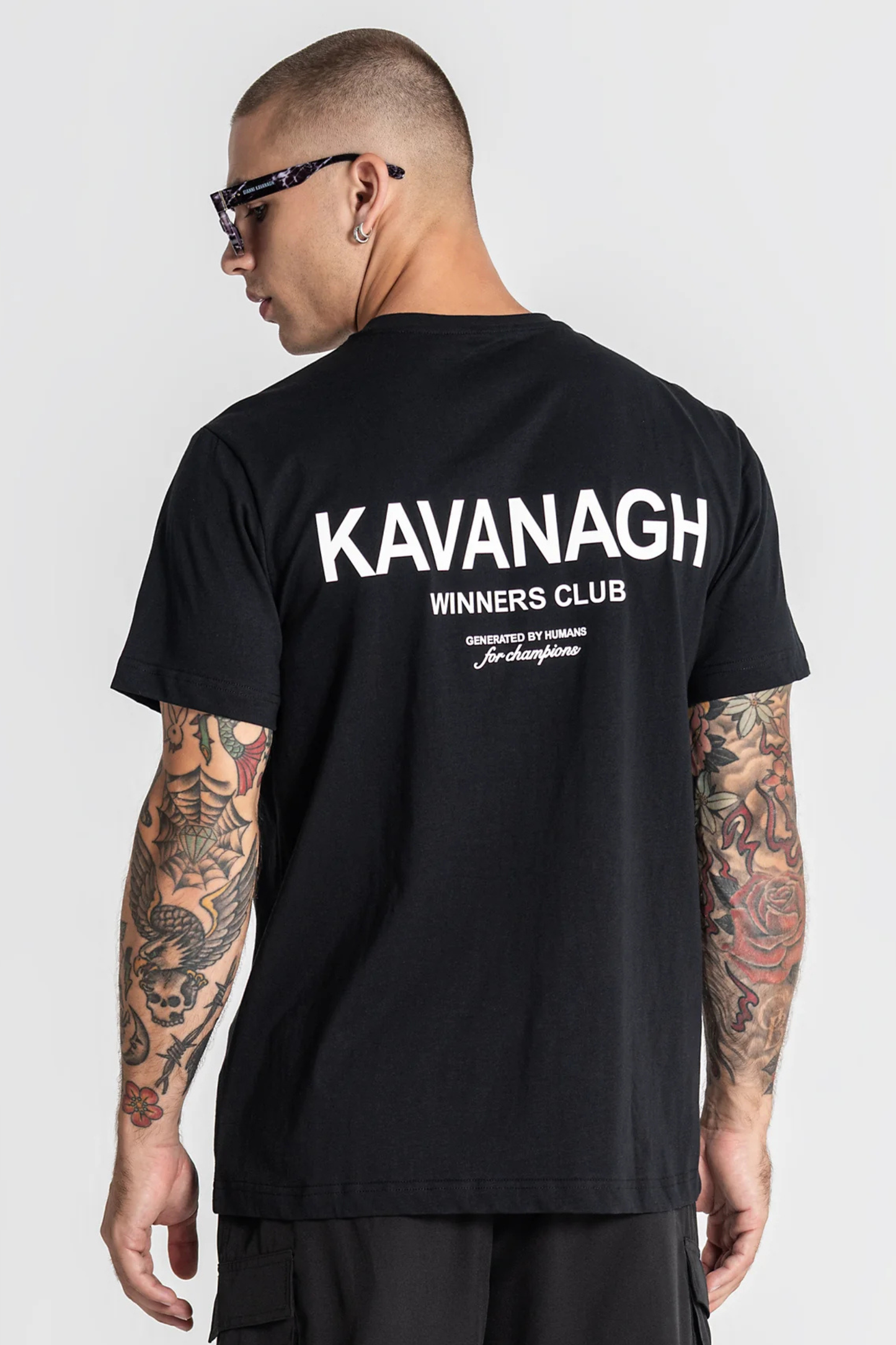 T-shirt Preta Gianni Kavanagh SS26