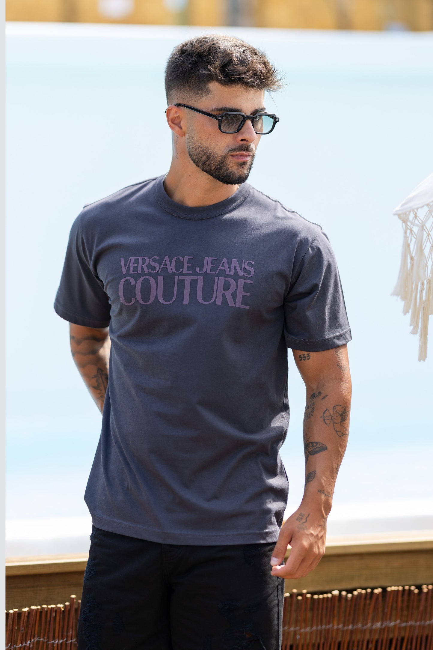 T-shirt Cinza Versace Jeans Couture FW25 Versace Jeans Couture