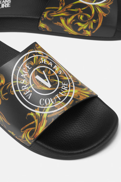 Chinelo Preto com Detalhes Dourados FW24 Versace Jeans Couture