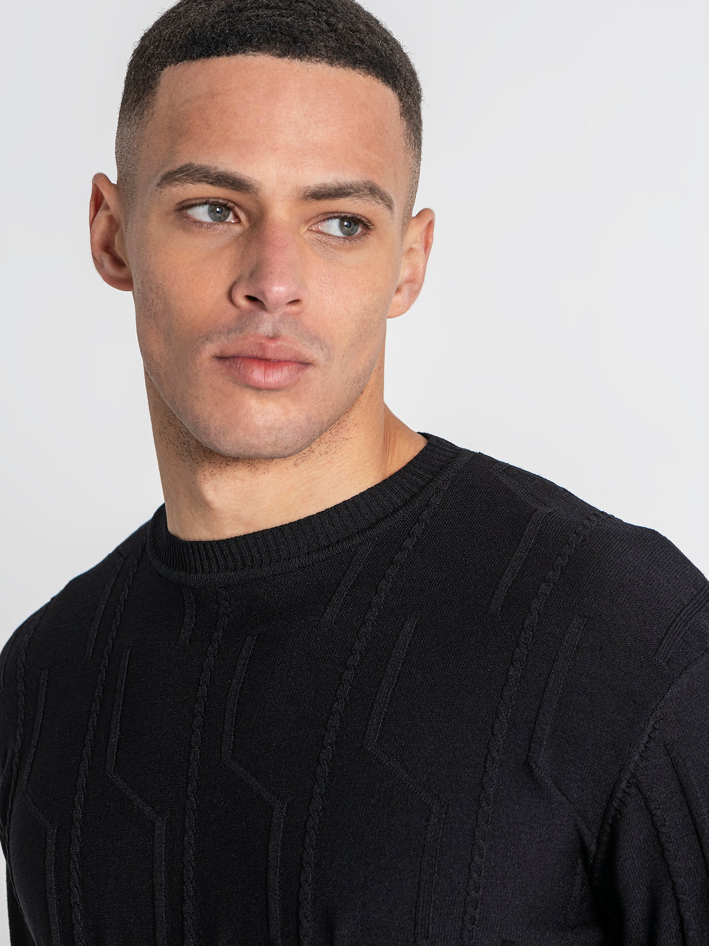 Camisola Preta de Malha Texturada Gianni Kavanagh
