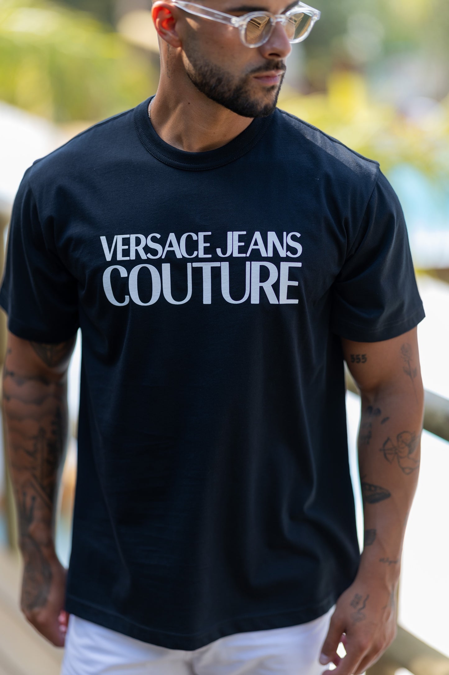 T-shirt Preta Versace Jeans Couture FW25