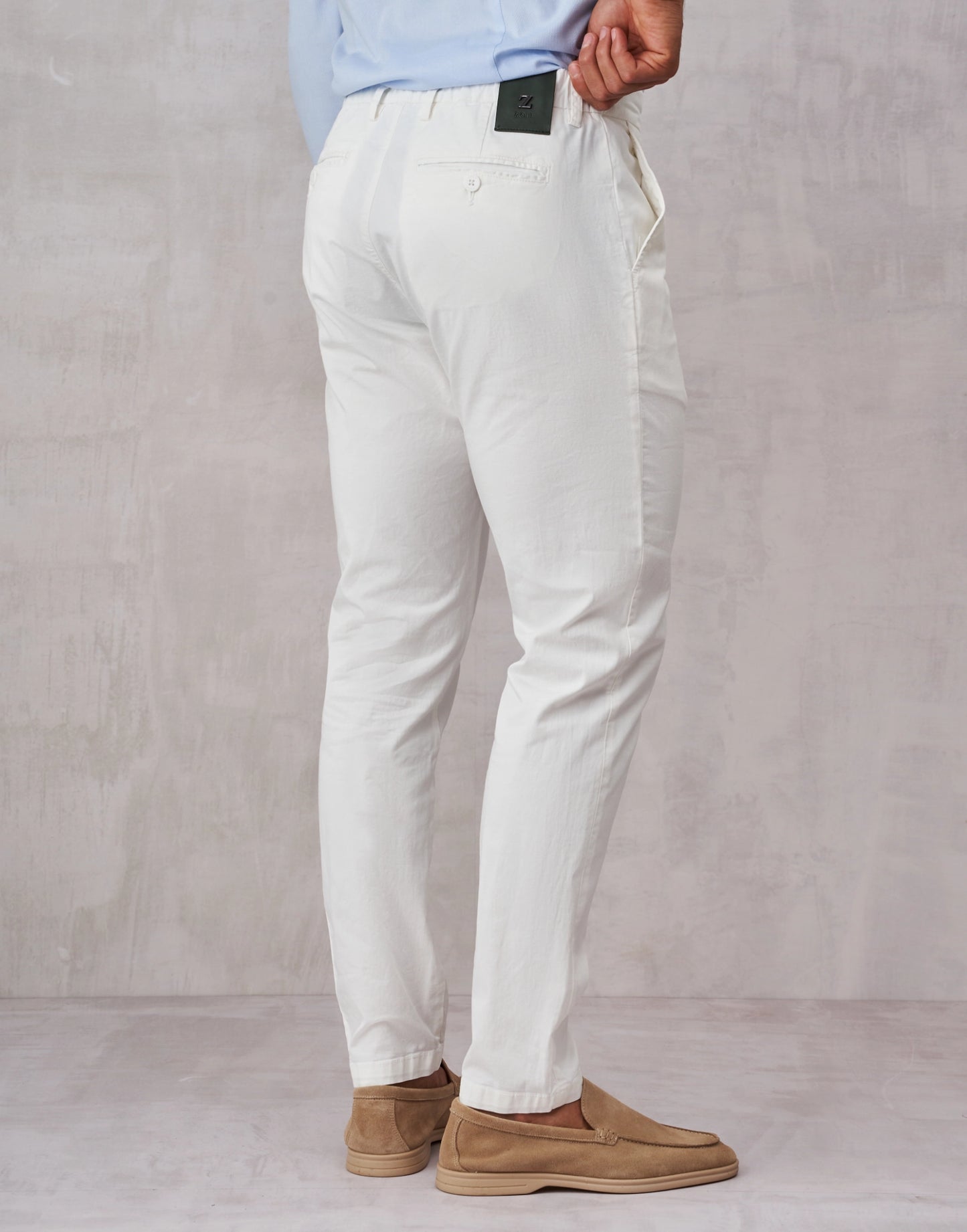 Calça Chino Branca Zolf SS26