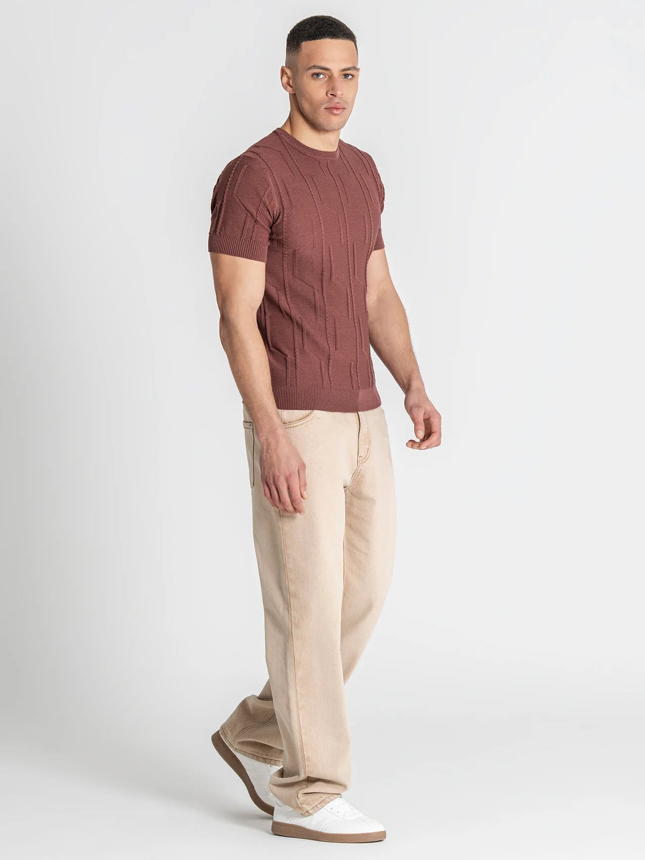T-Shirt Castanha de Malha Texturada Gianni Kavanagh