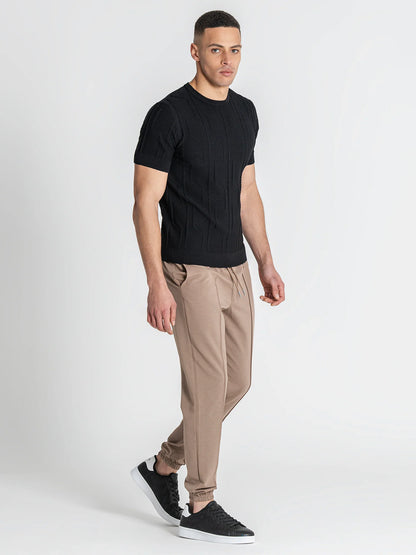 T-shirt Preta de Malha Texturada Gianni Kavanagh