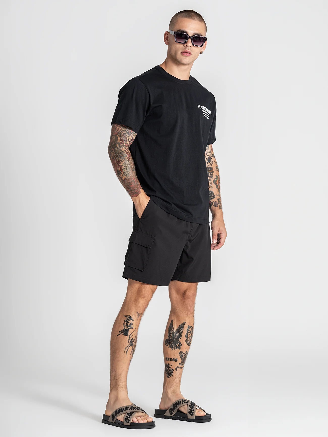 T-shirt Preta Gianni Kavanagh SS26