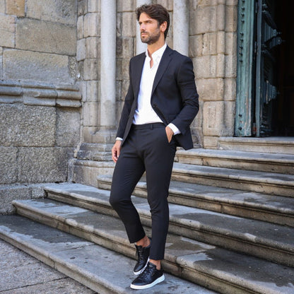 Fato Clássico Slim Fit Cavemen Preto SS26 Cavemen