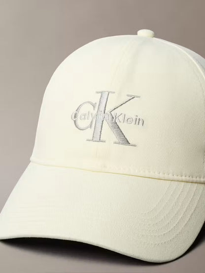 Chapéu com Logótipo Bordado Calvin Klein Verde Calvin Klein