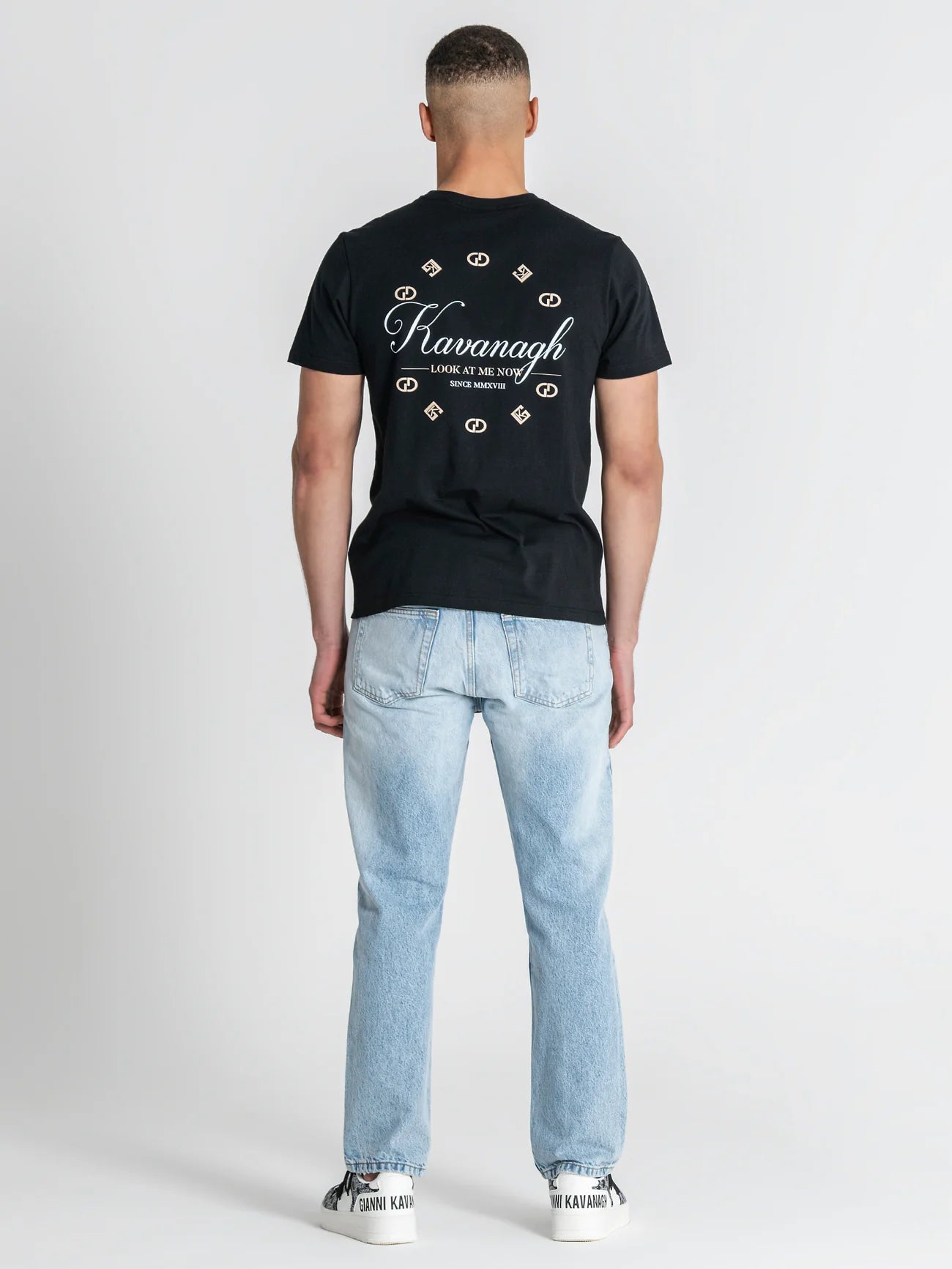T-shirt Preta Gianni Kavanagh