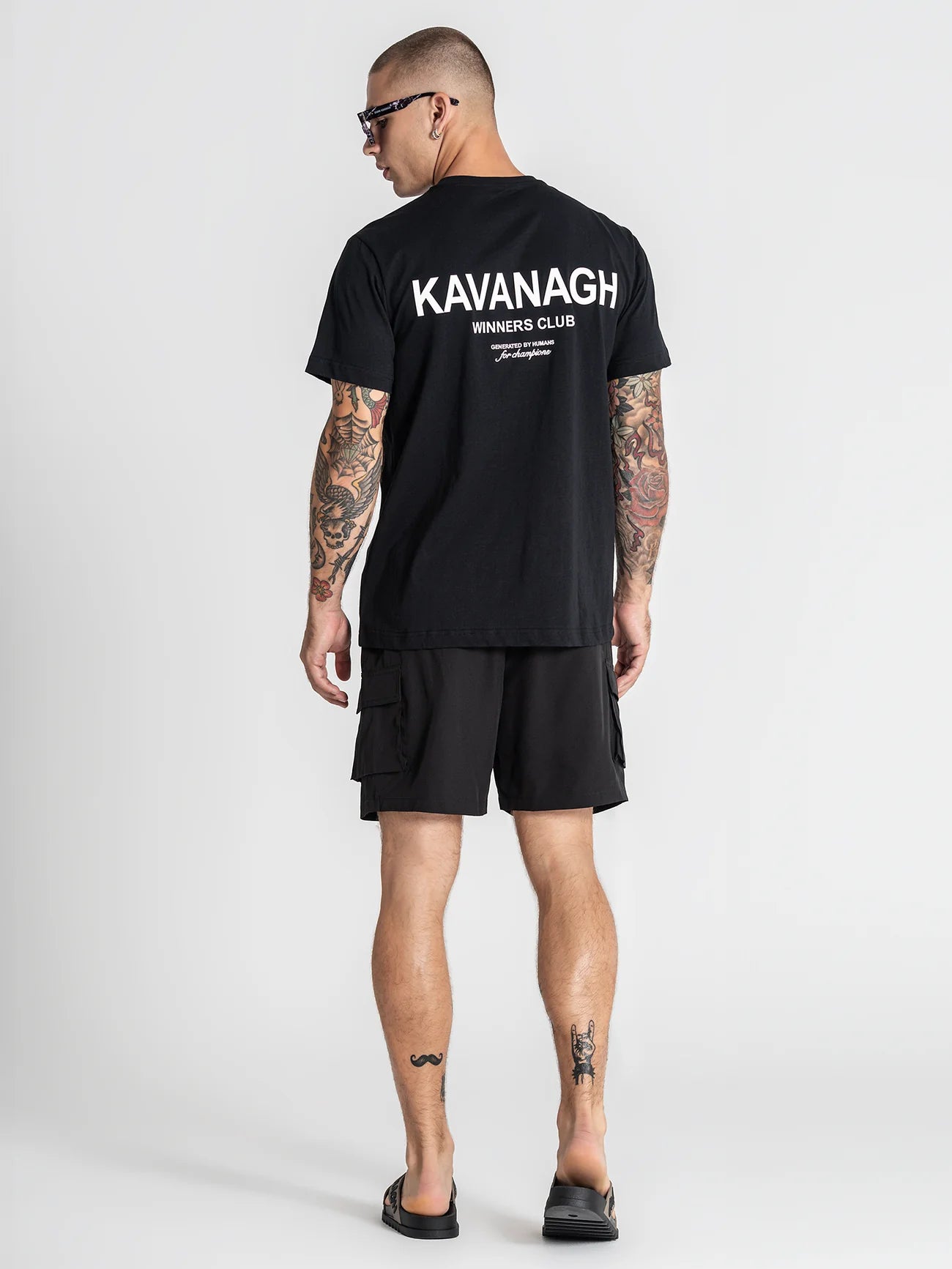 T-shirt Preta Gianni Kavanagh SS26