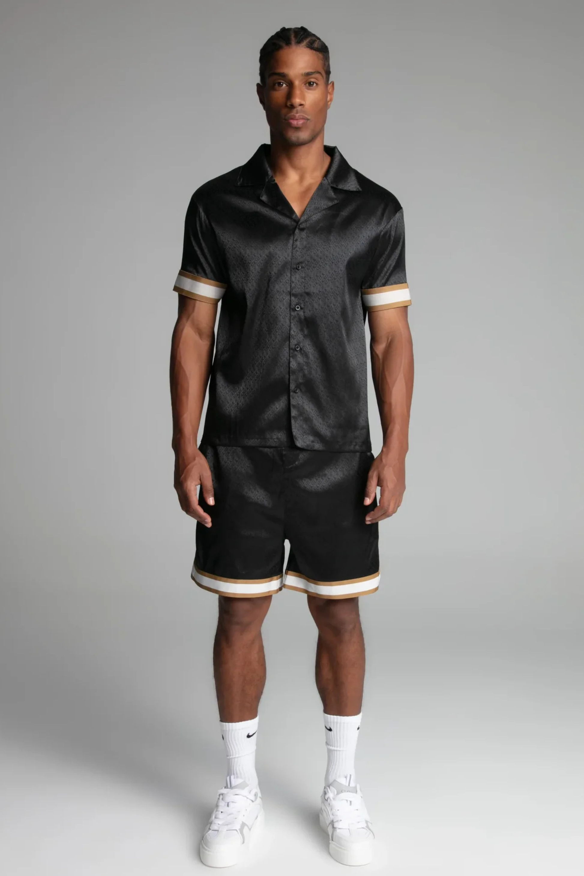 Conjunto Preto SikSilk SikSilk