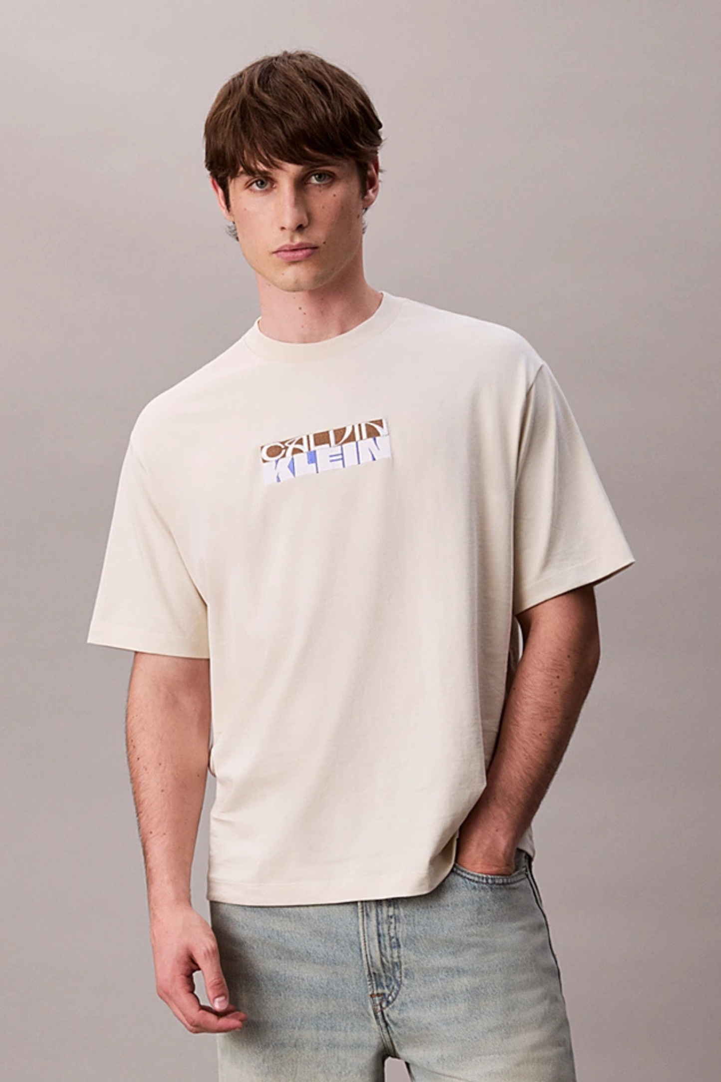 T-shirt Bege Calvin Klein FW25