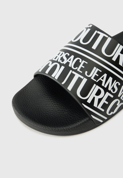 Chinelos Pretos de Tira com Logo Versace Jeans Couture