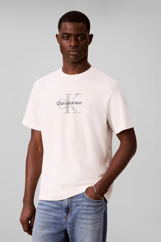 T-shirt com Logo Calvin Klein Branca Calvin Klein