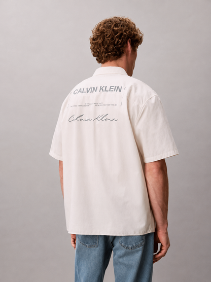 Camisa com Estampa de Manga Curta Calvin Klein