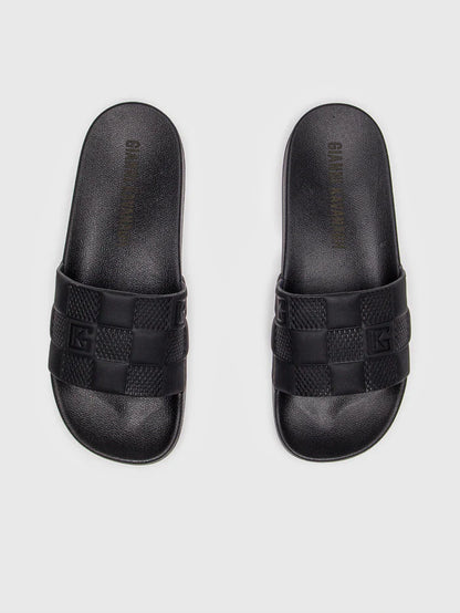 Chinelo Preto Texturado Gianni Kavanagh