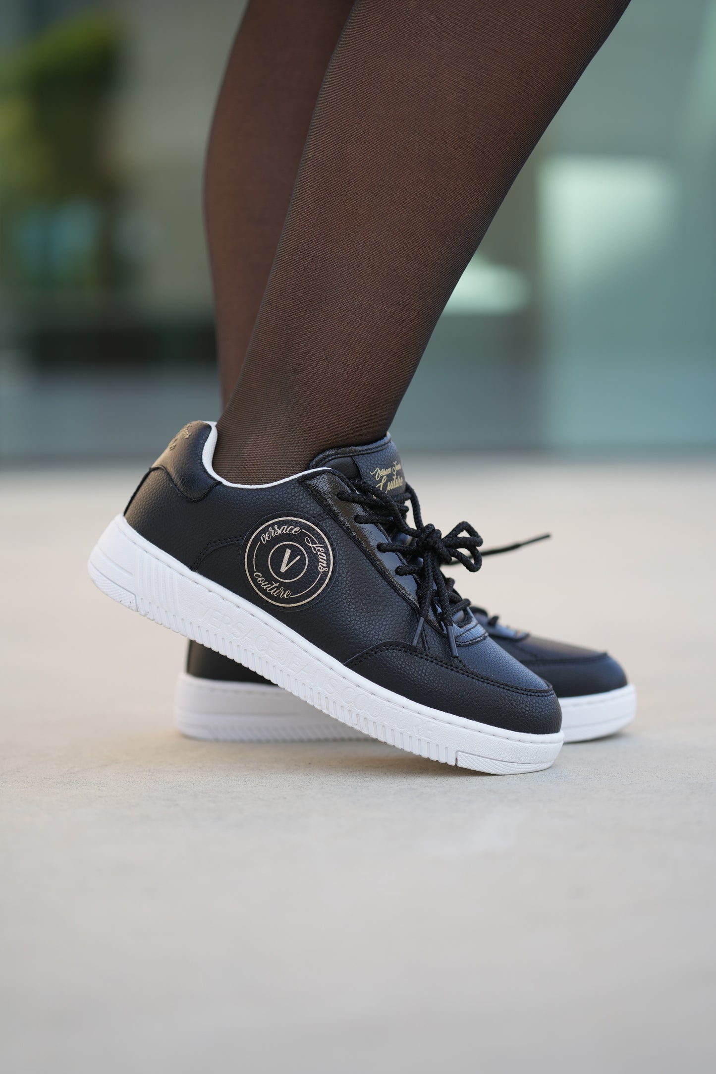 Sapatilhas Pretas Versace Jeans Couture FW25