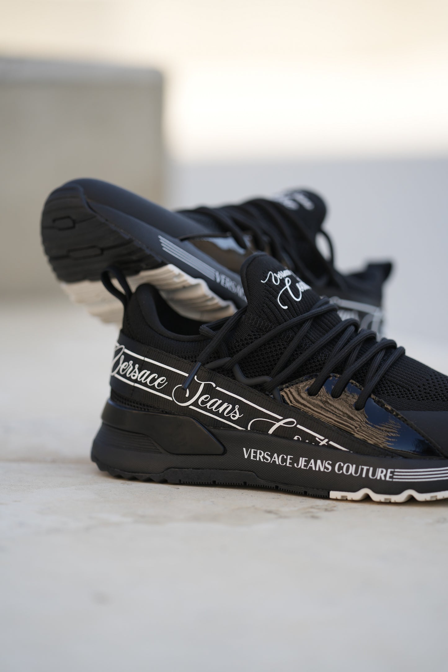 Sapatilhas Pretas Versace Jeans Couture FW25