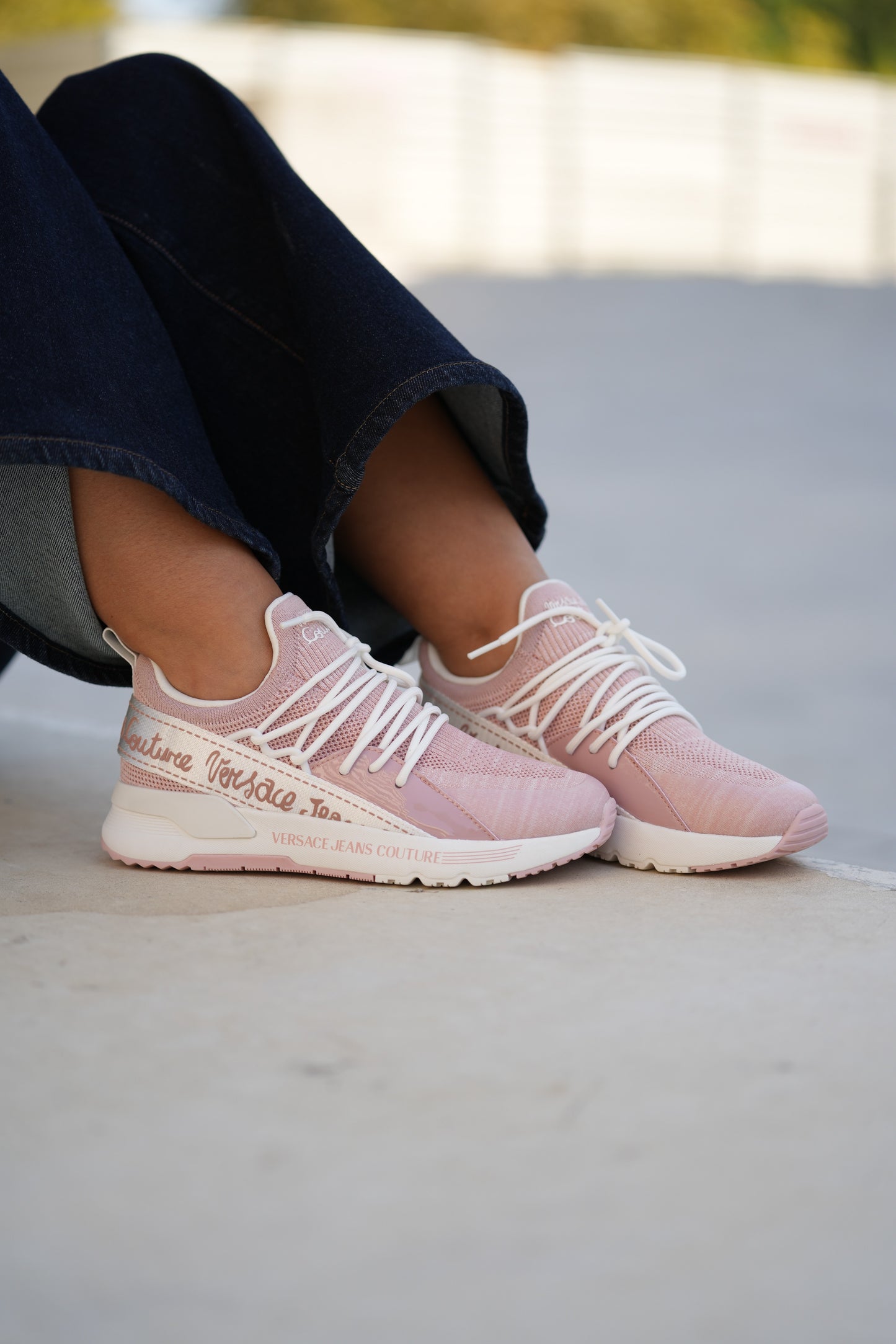 Sapatilha Rosa Versace Jeans Couture SS25
