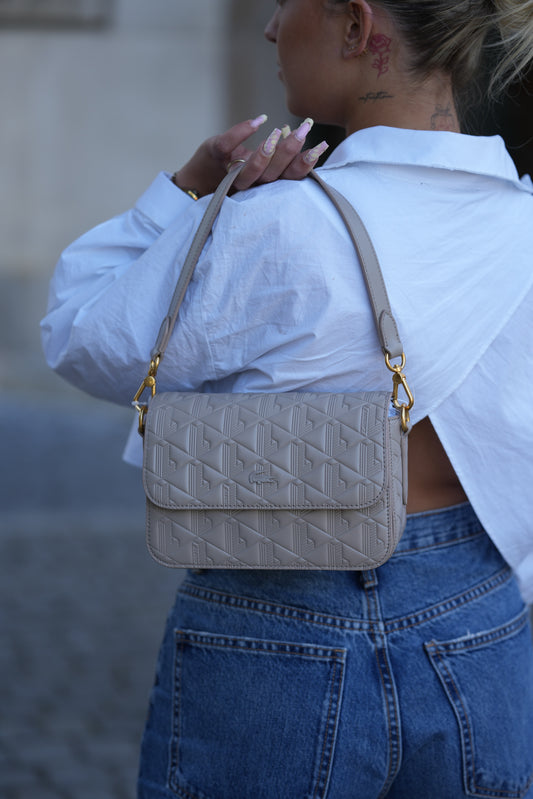 Bolsa Bege Lacoste FW25
