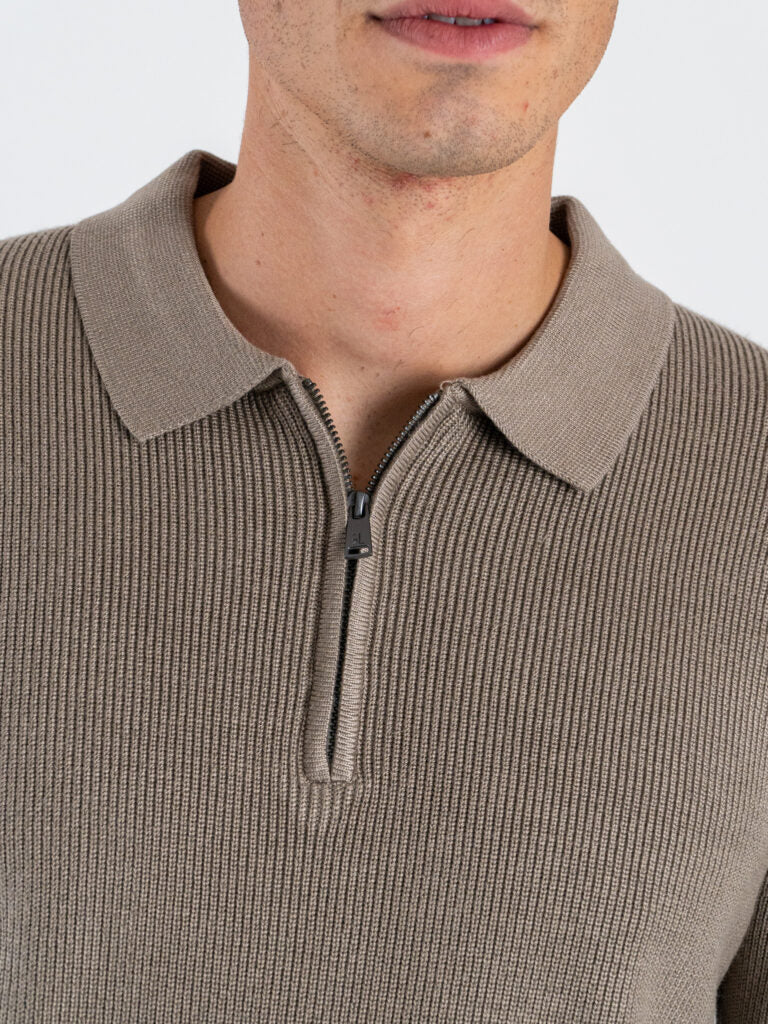 Polo de Manga Cumprida de Malha Taupe Gianni Lupo Gianni Lupo