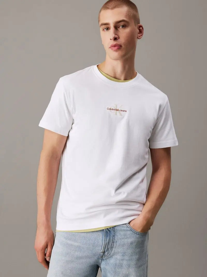 T-shirt Branca Calvin Klein SS25