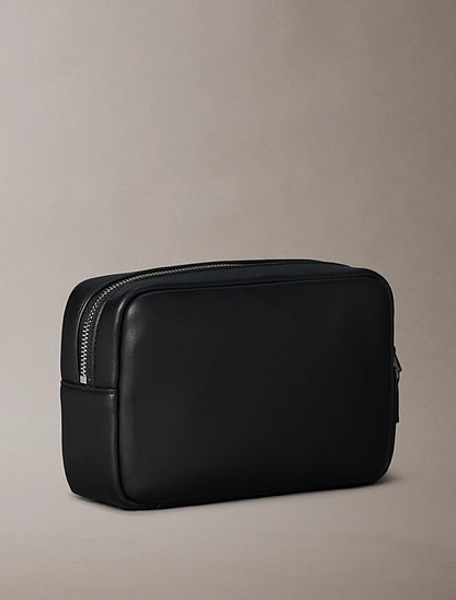 Necessaire Simples Calvin Klein Preta Calvin Klein