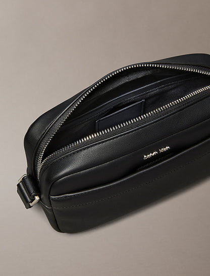 Necessaire Simples Calvin Klein Preta Calvin Klein