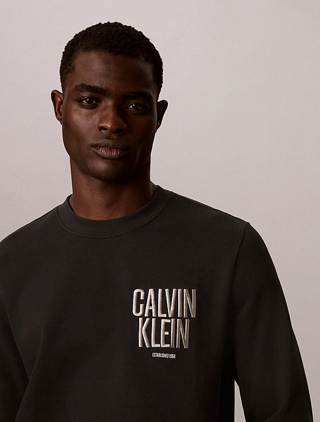 Sweatshirt Calvin Klein Preta com Logótipo Calvin Klein
