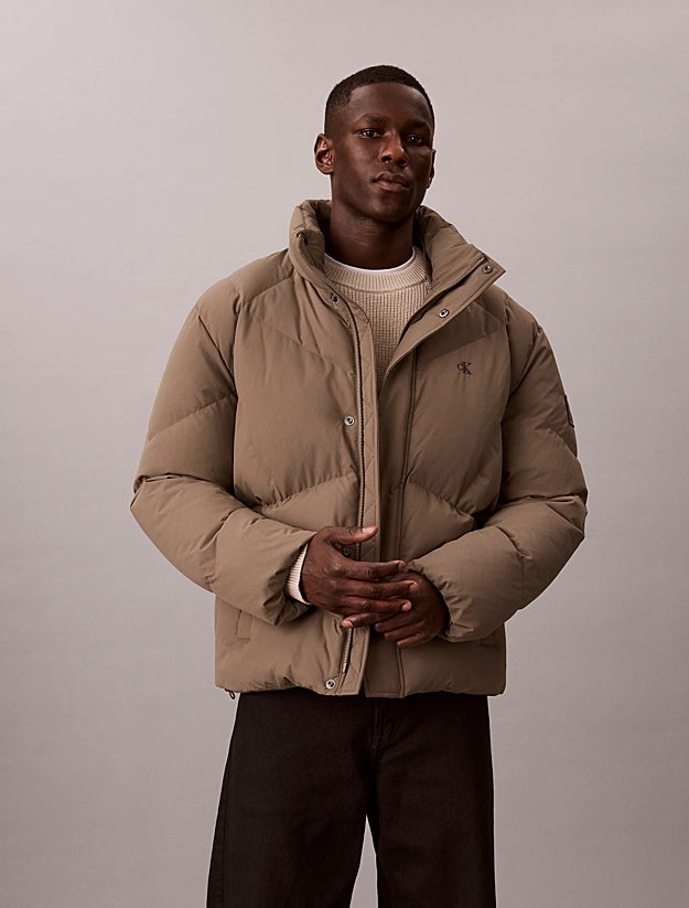 Casaco de Penas Calvin Klein Acolchoado Relaxed Fit Bege Calvin Klein