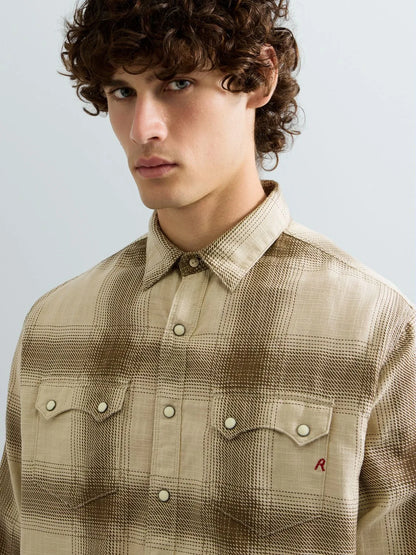 Camisa Replay Castanha e Creme Padrão Xadrez Replay