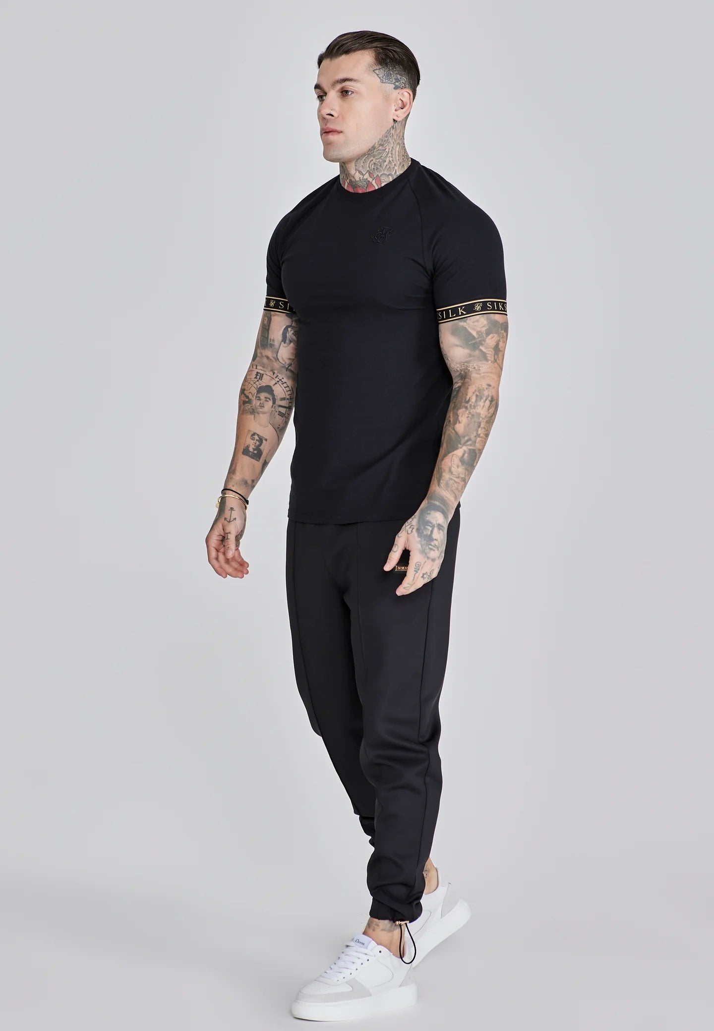 T-shirt Preta SikSilk FW25