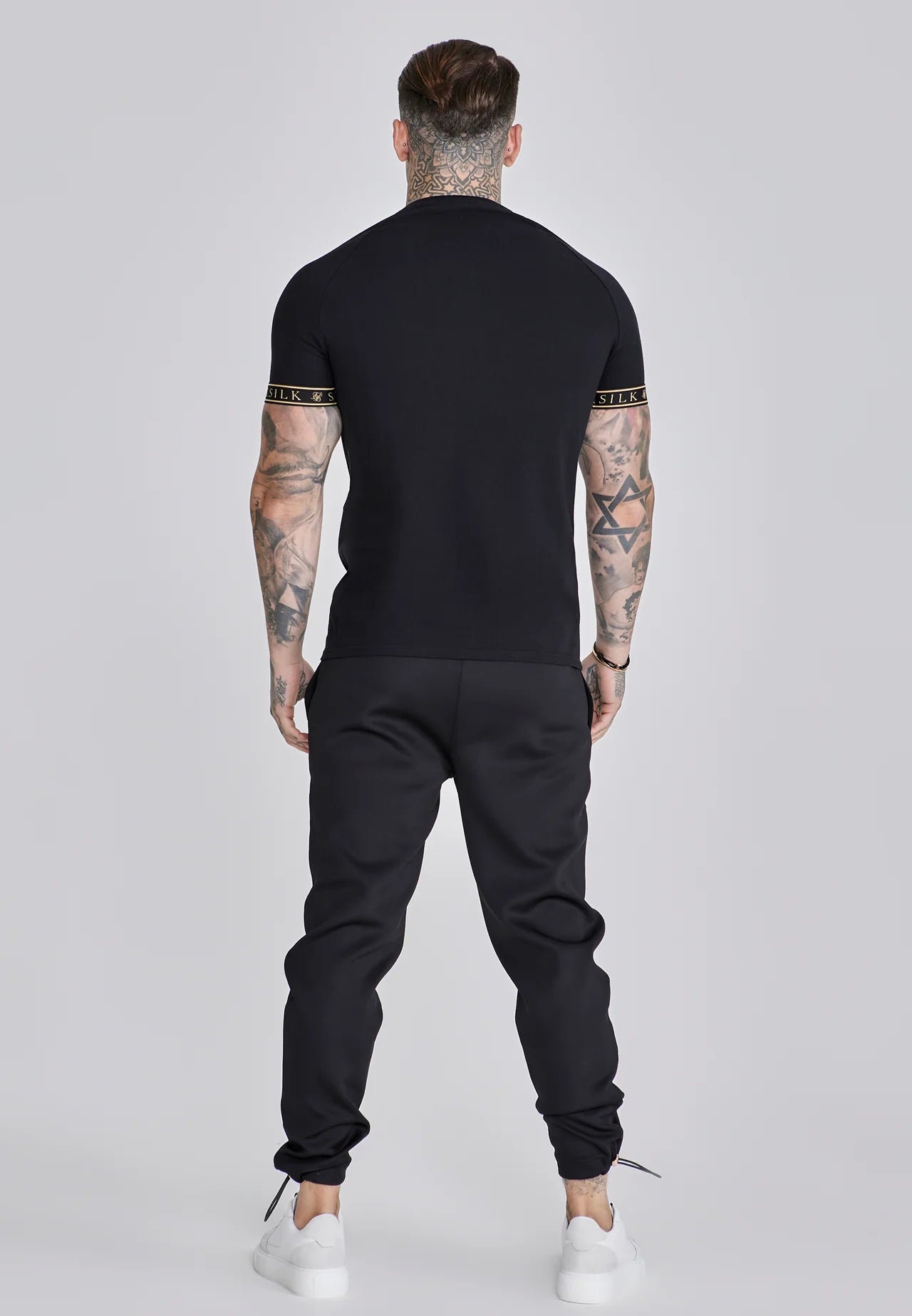 T-shirt Preta SikSilk FW25