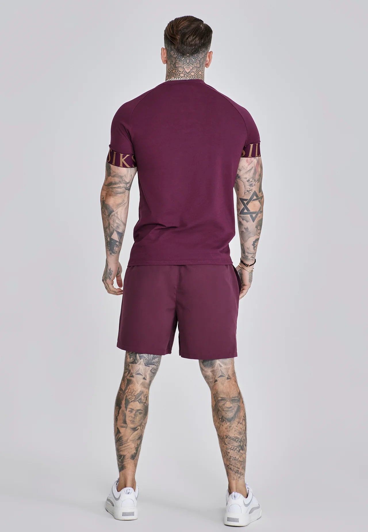 T-shirt Bordô SikSilk FW25